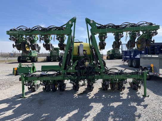 2018 DR16X - 417656,  image number 4