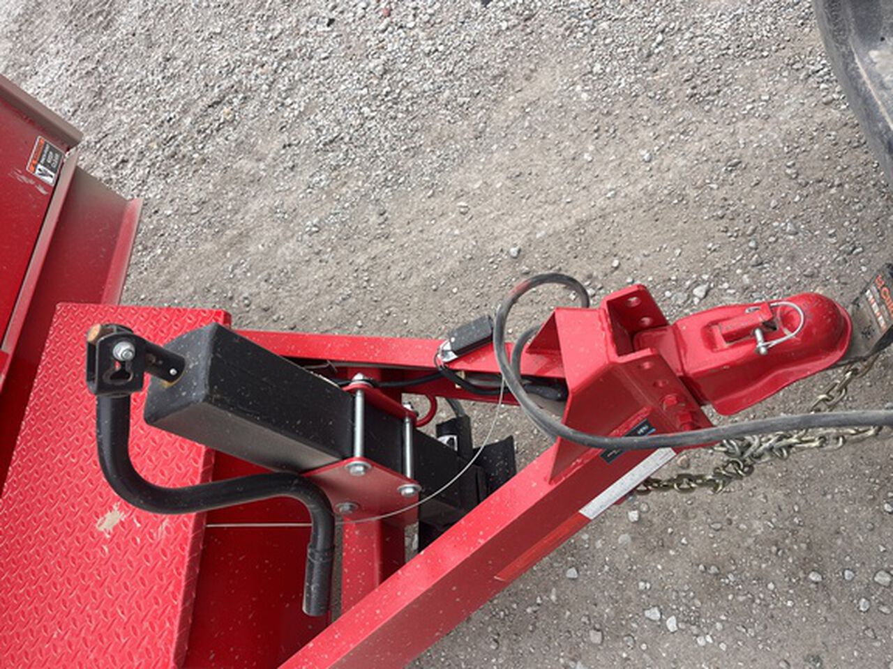 2024 H8312DBW-B-140 - 443371,  image number 3