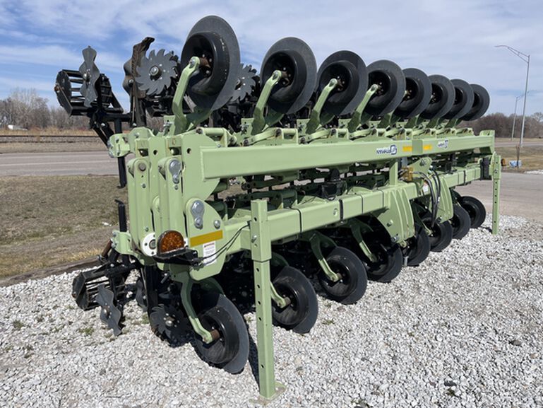  1TRIPRII 16R30 CAT4 - 415151, 