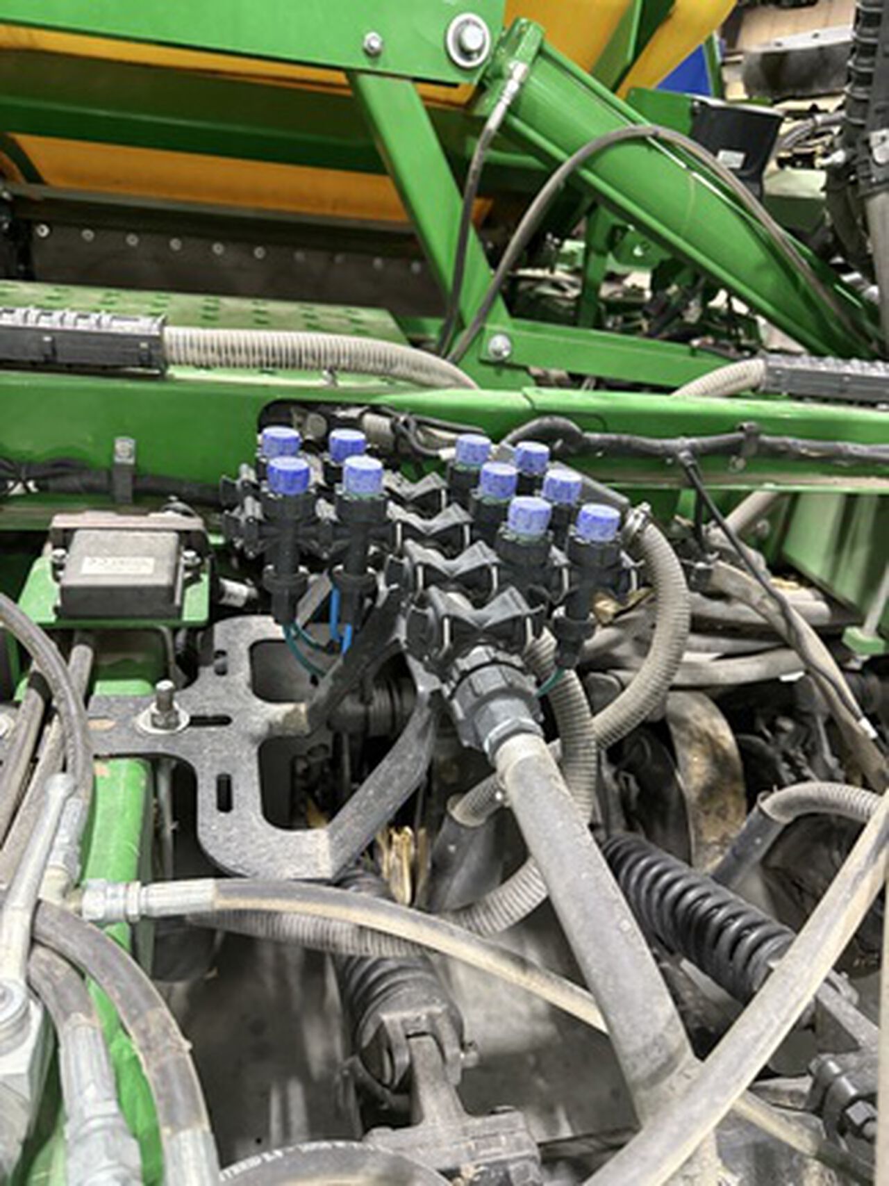 2019 1990 - 438018,  image number 5