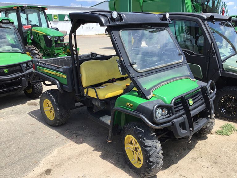 2012 XUV 825I - 411874, 