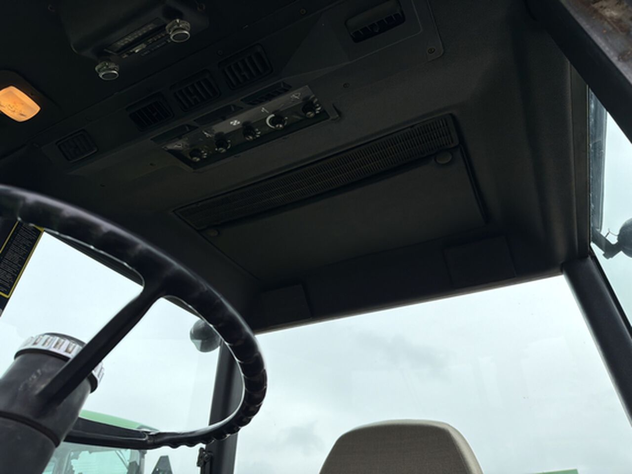 1977 4430 - 440506,  image number 16