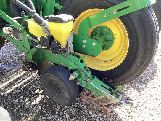 2006 1770NT CCS - 444805,  image number 16