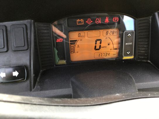 2016 XUV 590I - 437657,  image number 10