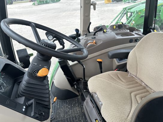 2024 5075E - 403605,  image number 5