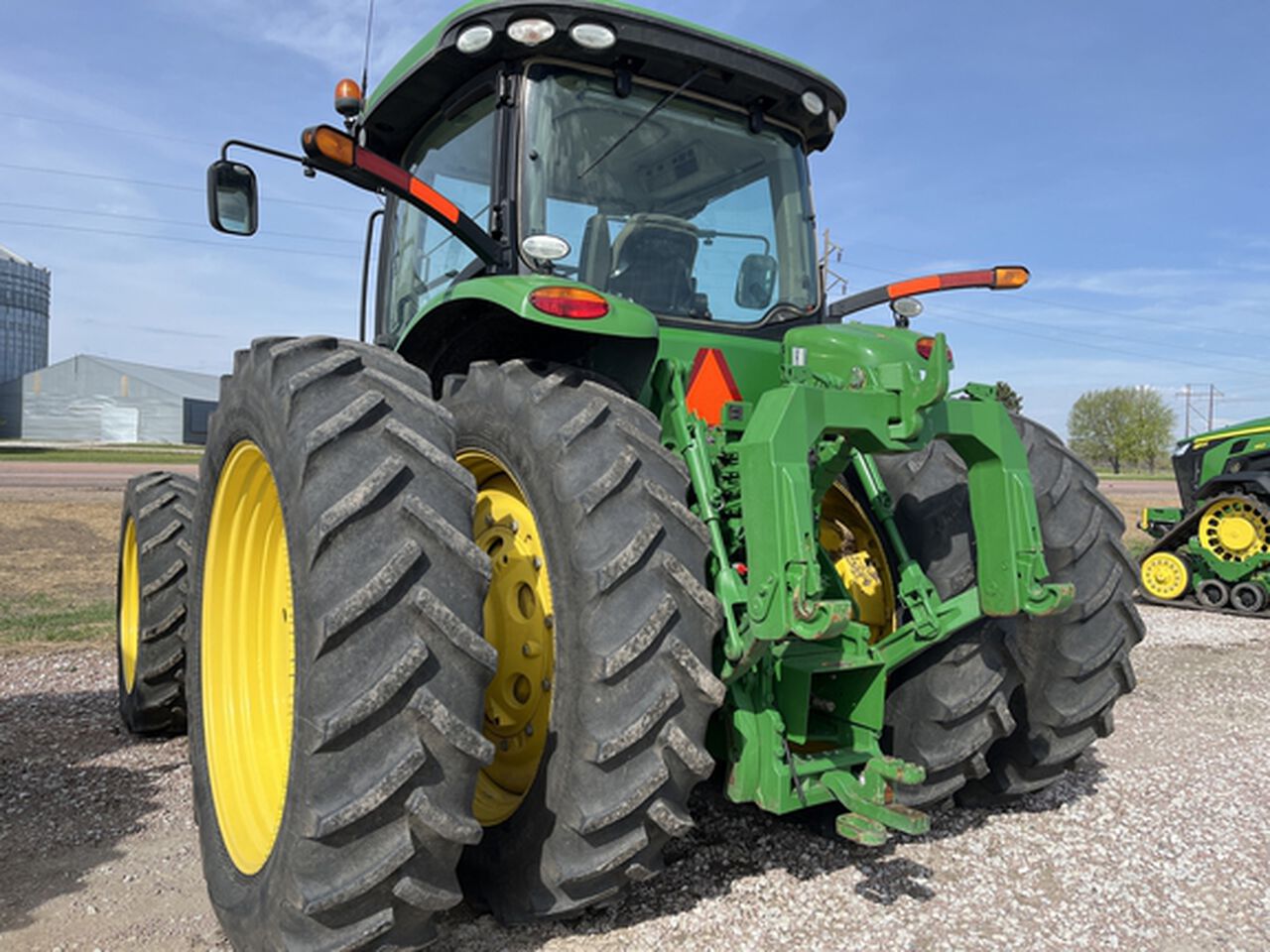 2016 8245R - 438969,  image number 4