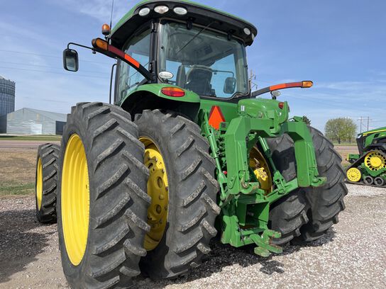 2016 8245R - 438969,  image number 4