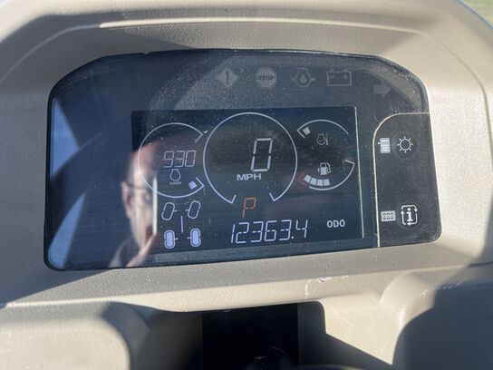 2023 XUV 835R - 440523,  image number 6