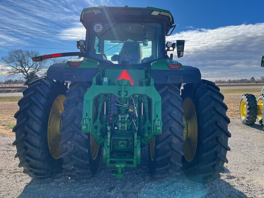 2024 8R 410 - 427446,  image number 4