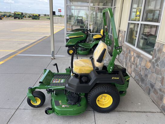 2026 Z530M - 444095,  image number 3