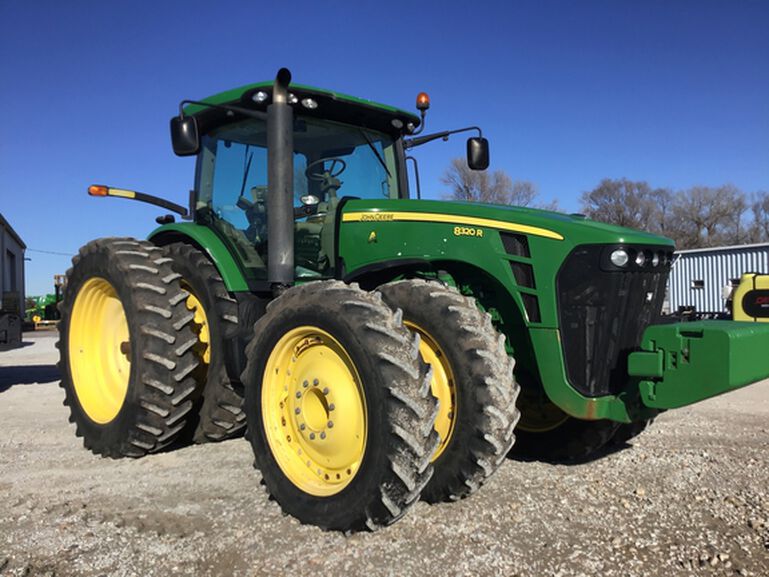 2010 8320R - 427871, 