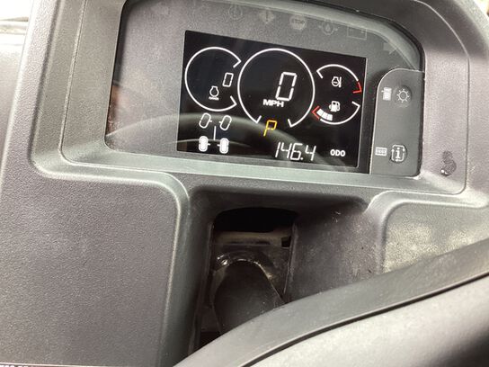 2023 XUV835M - 412560,  image number 7