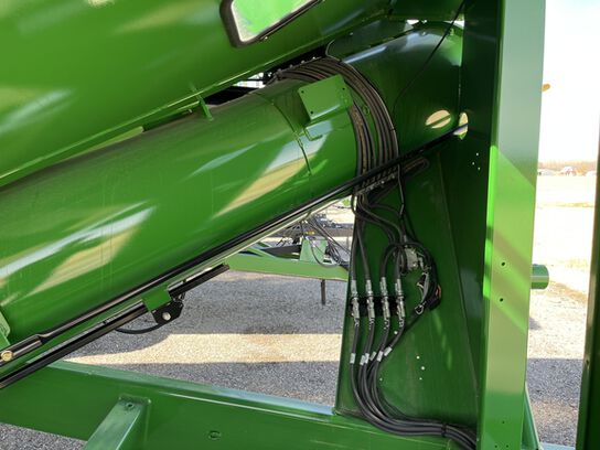  V1300 - 444639,  image number 9