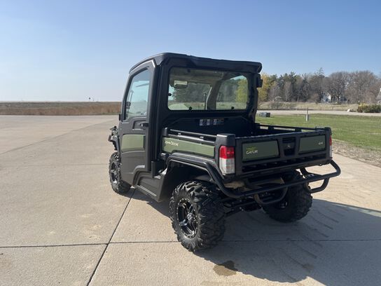 2022 XUV 835R - 399060,  image number 3
