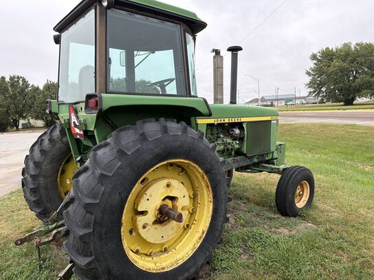 1977 4430 - 440506,  image number 3