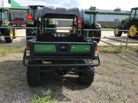 2018 XUV 825I S4 - 444732,  image number 1