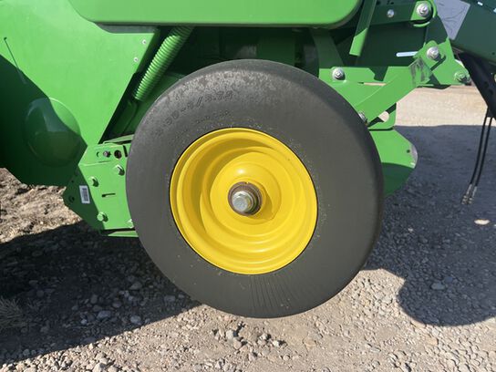 2019 560M - 435496,  image number 18