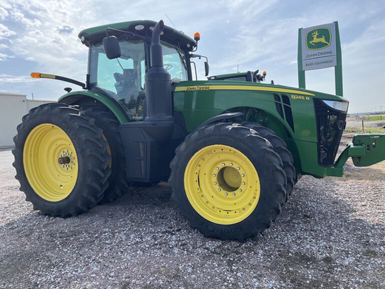 2016 8245R - 438969, 