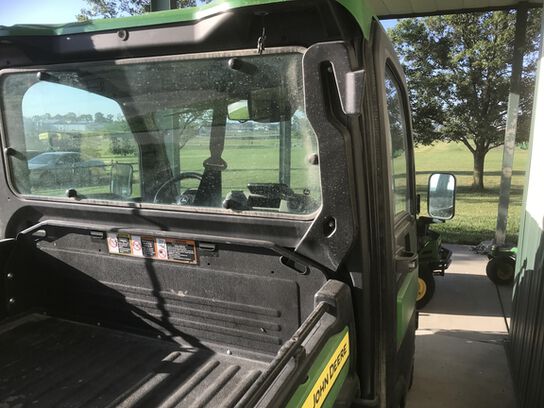 2022 XUV 835R - 439954,  image number 5