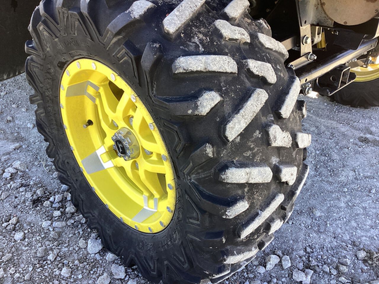 2020 XUV 835R - 429274,  image number 25