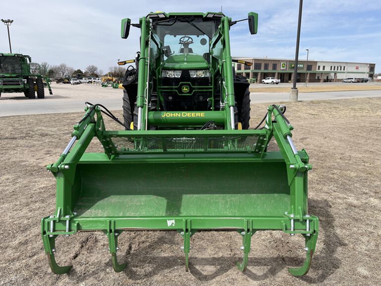 2025 7R 230 - 440385, 