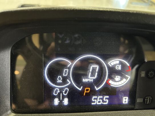 2024 XUV835M - 429703,  image number 18