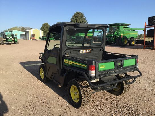 2023 XUV 835M - 412559,  image number 3