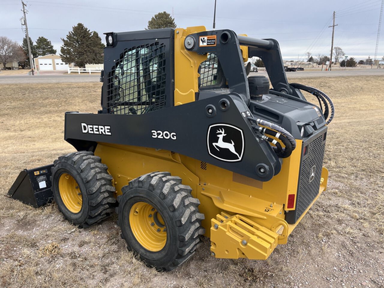 2023 320G - 441333,  image number 3