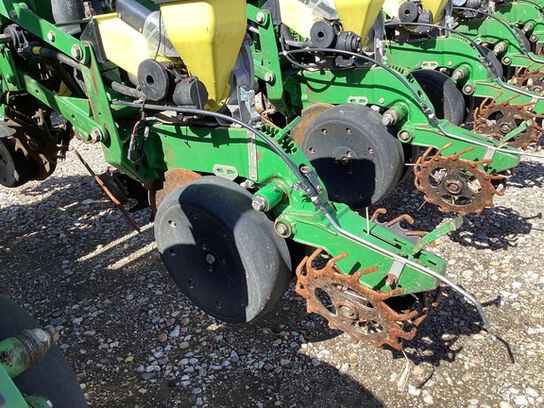 2006 1770NT CCS - 444805,  image number 13