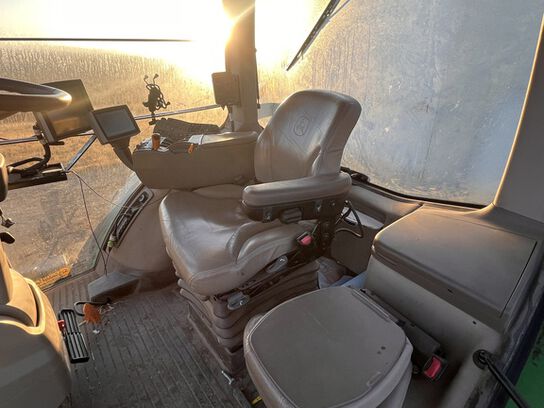 2012 8335R - 443470,  image number 5