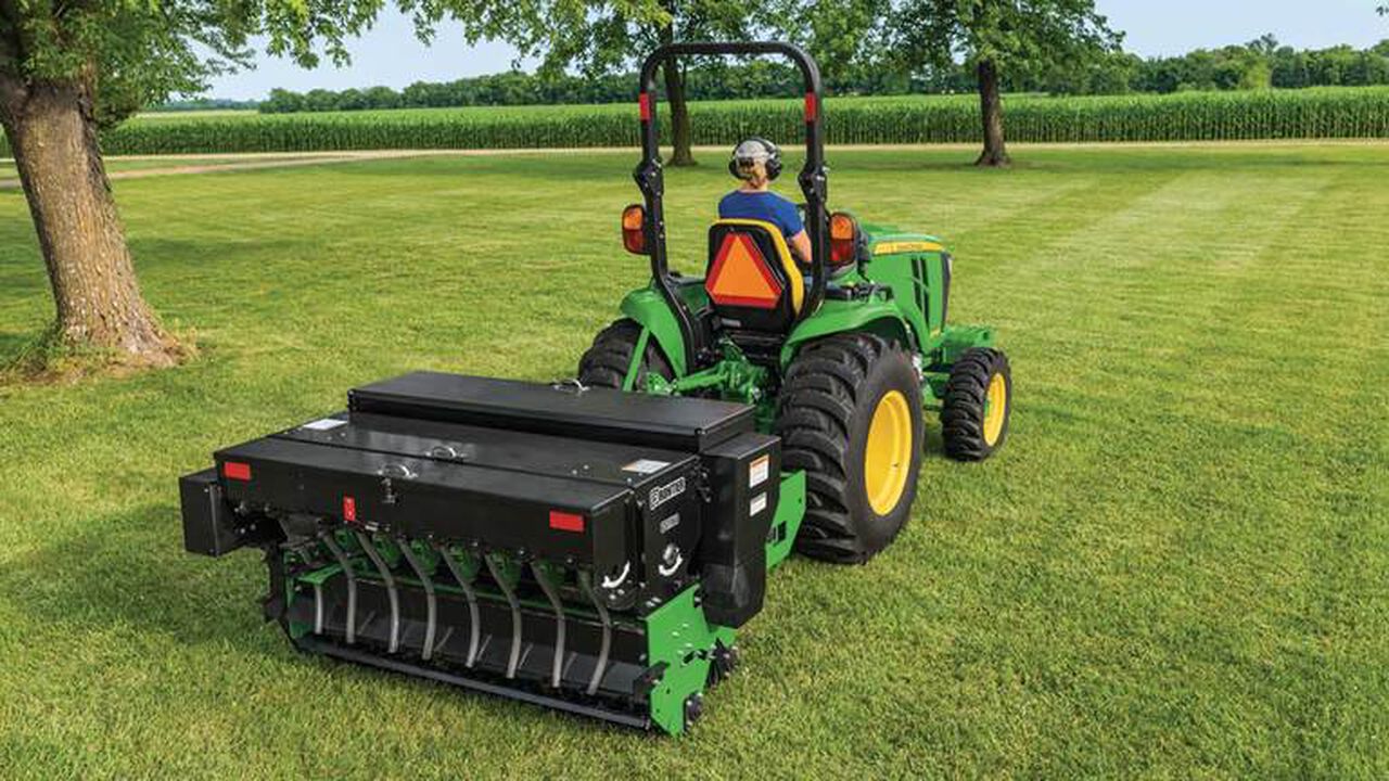 GS11 Series Frontier™ Overseeder,  image number 0