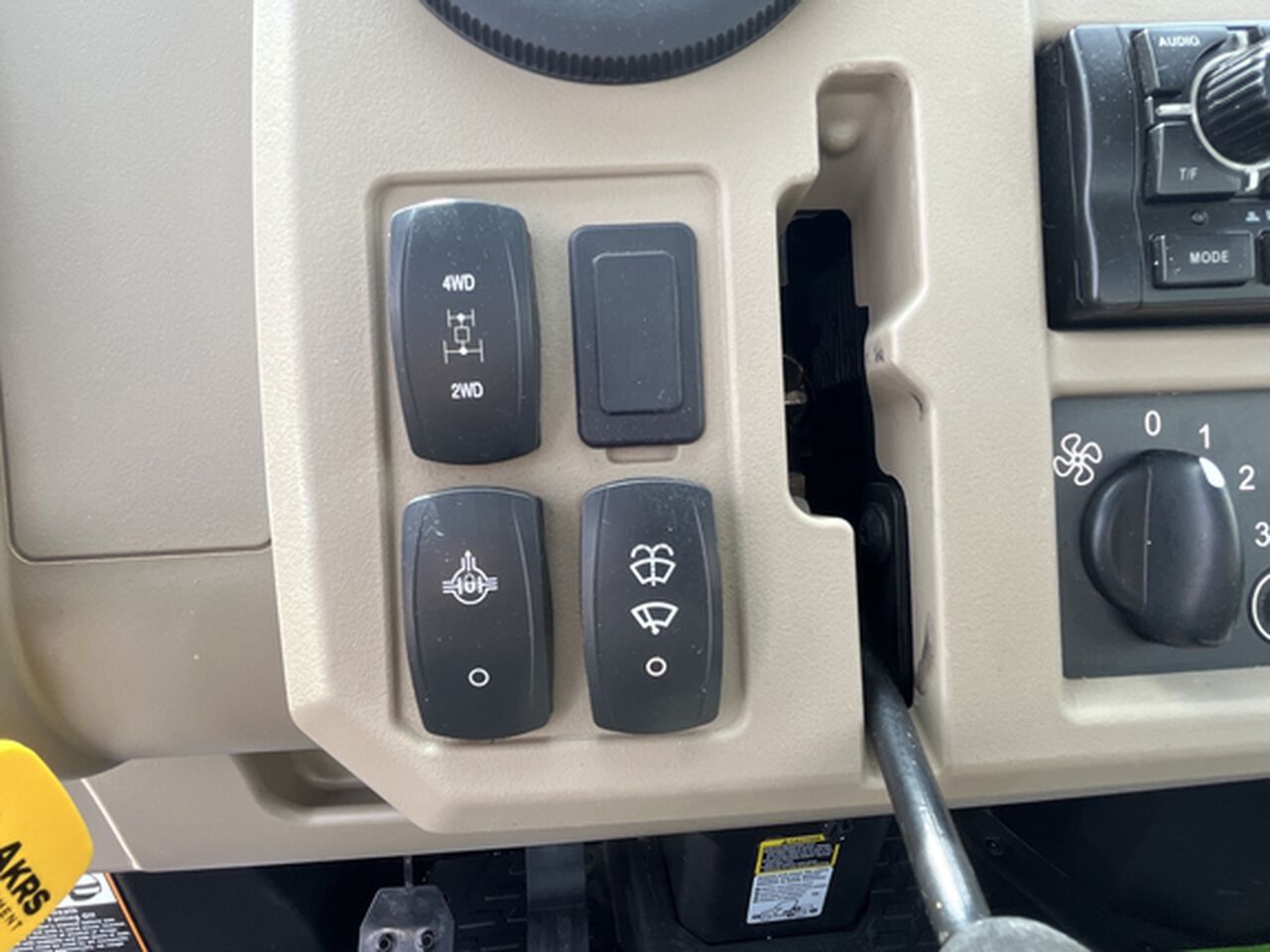 2022 XUV 835R - 399059,  image number 13