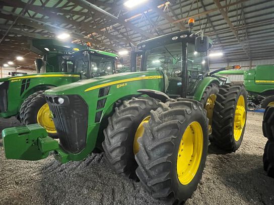 2010 8345R - 420194,  image number 40