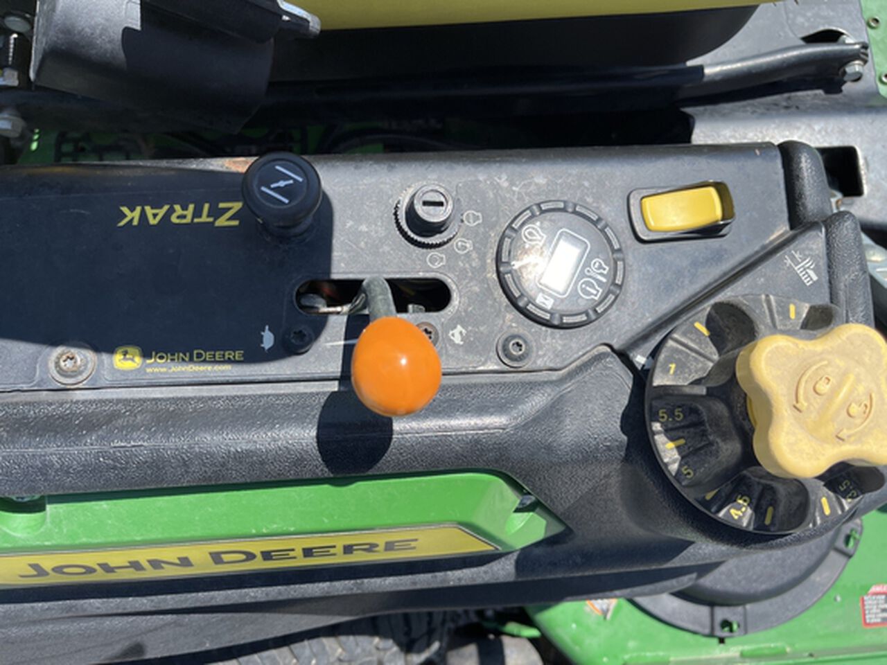 2024 Z930M - 444218,  image number 5