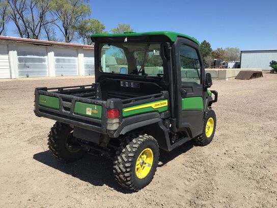 2019 XUV 835M - 438369,  image number 3