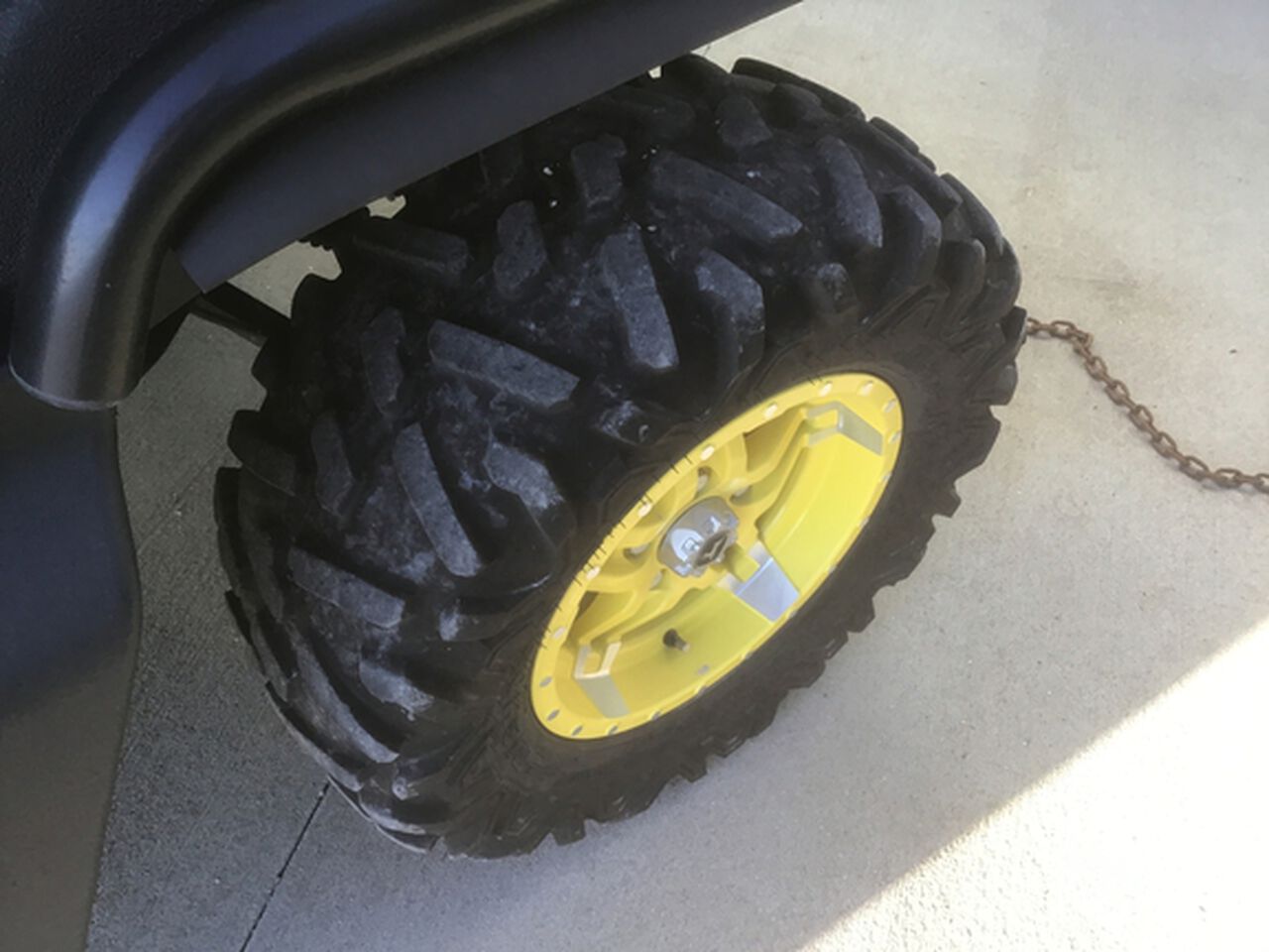 2020 XUV 835R - 441204,  image number 13