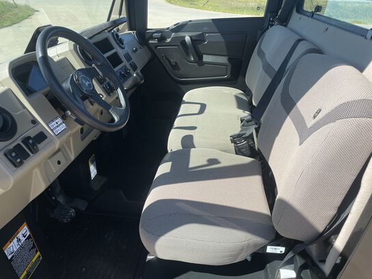 2022 XUV 835R - 413285,  image number 6