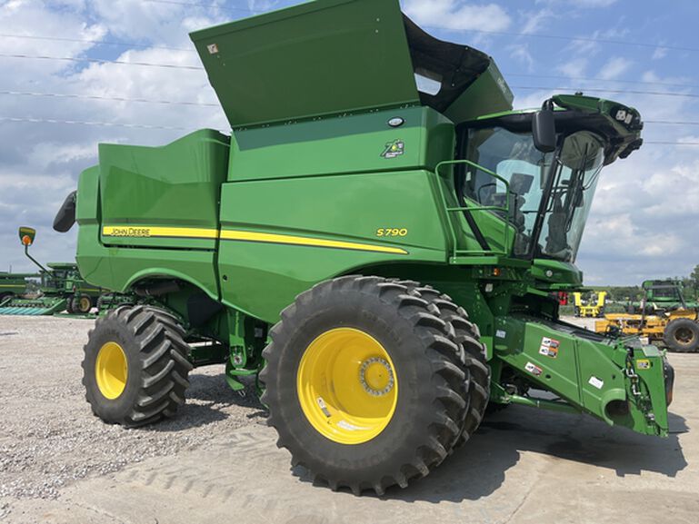 2022 S790 - 421478, 