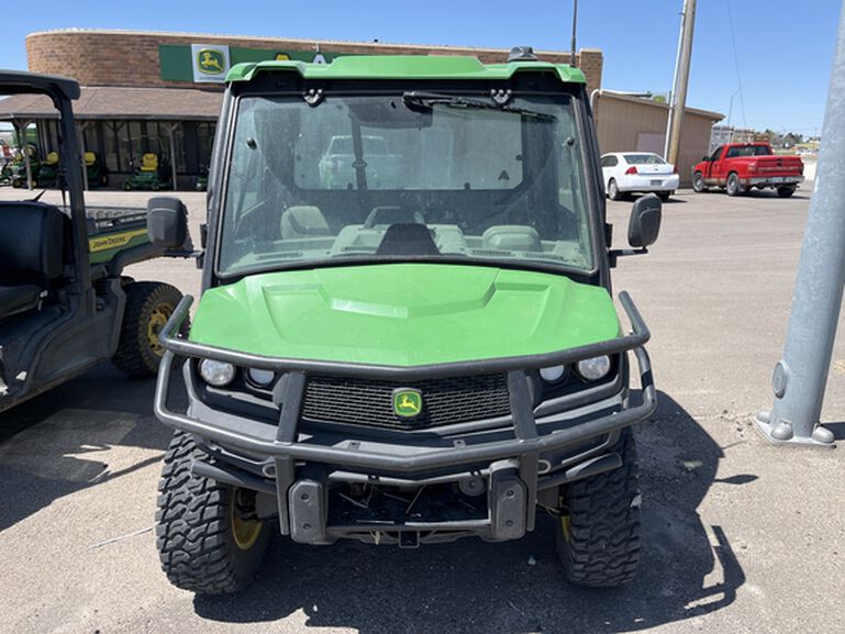 2023 XUV835R - 415287, 