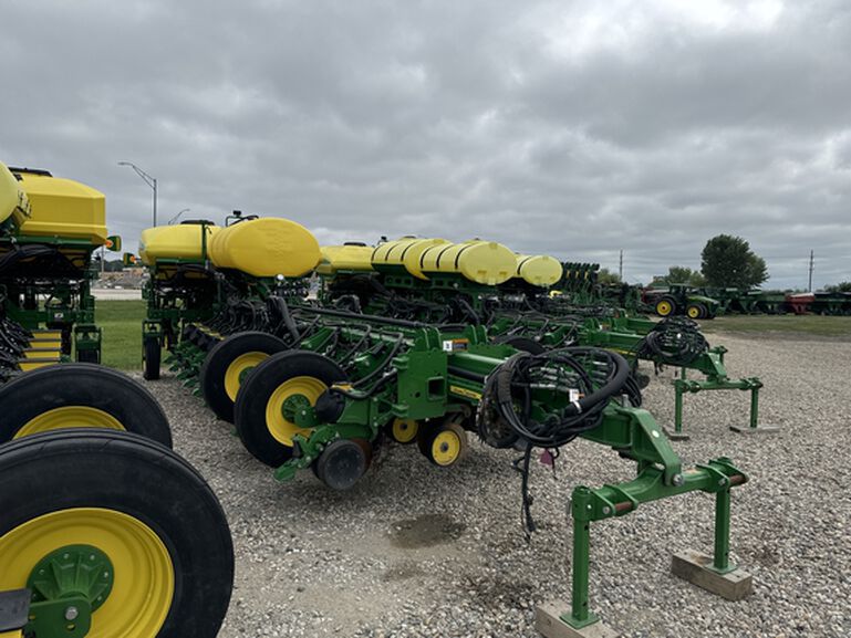 2019 1775NT - 406206, 