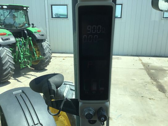 2010 8345R - 418227,  image number 10