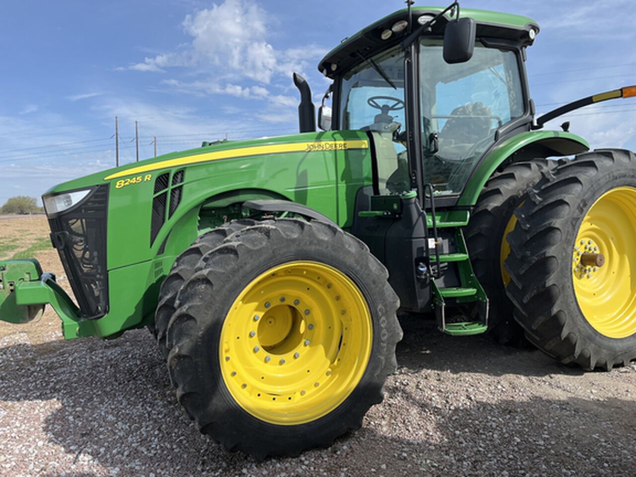 2016 8245R - 438969,  image number 3