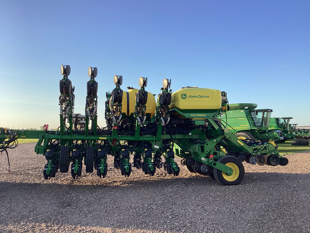 2023 1795 - 433950,  image number 13