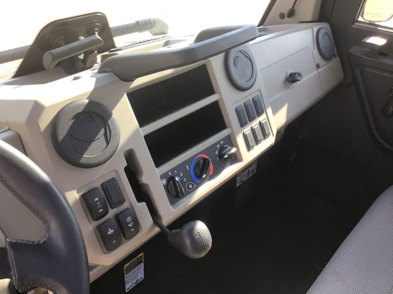 2024 XUV 835R - 444790,  image number 12