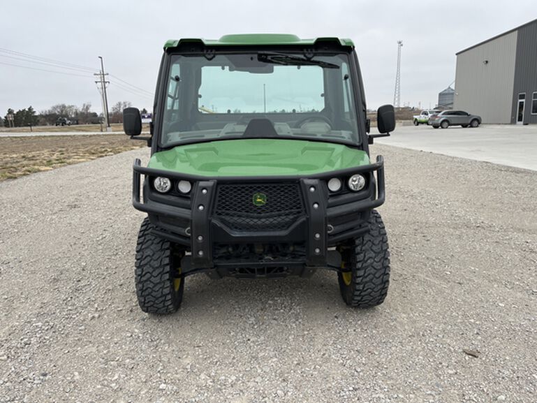 2023 XUV 835R - 441602, 