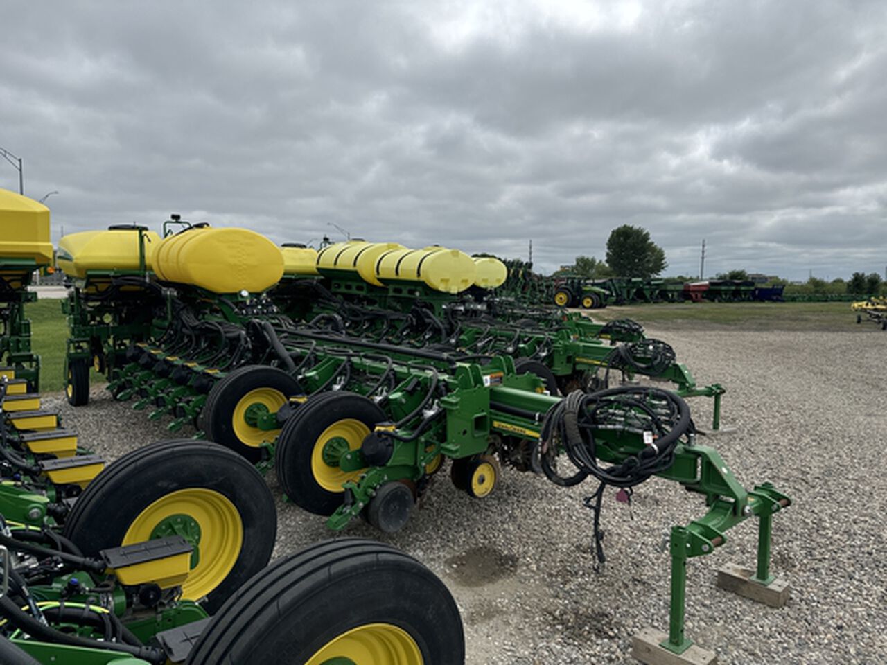 2019 1775NT - 406206,  image number 3