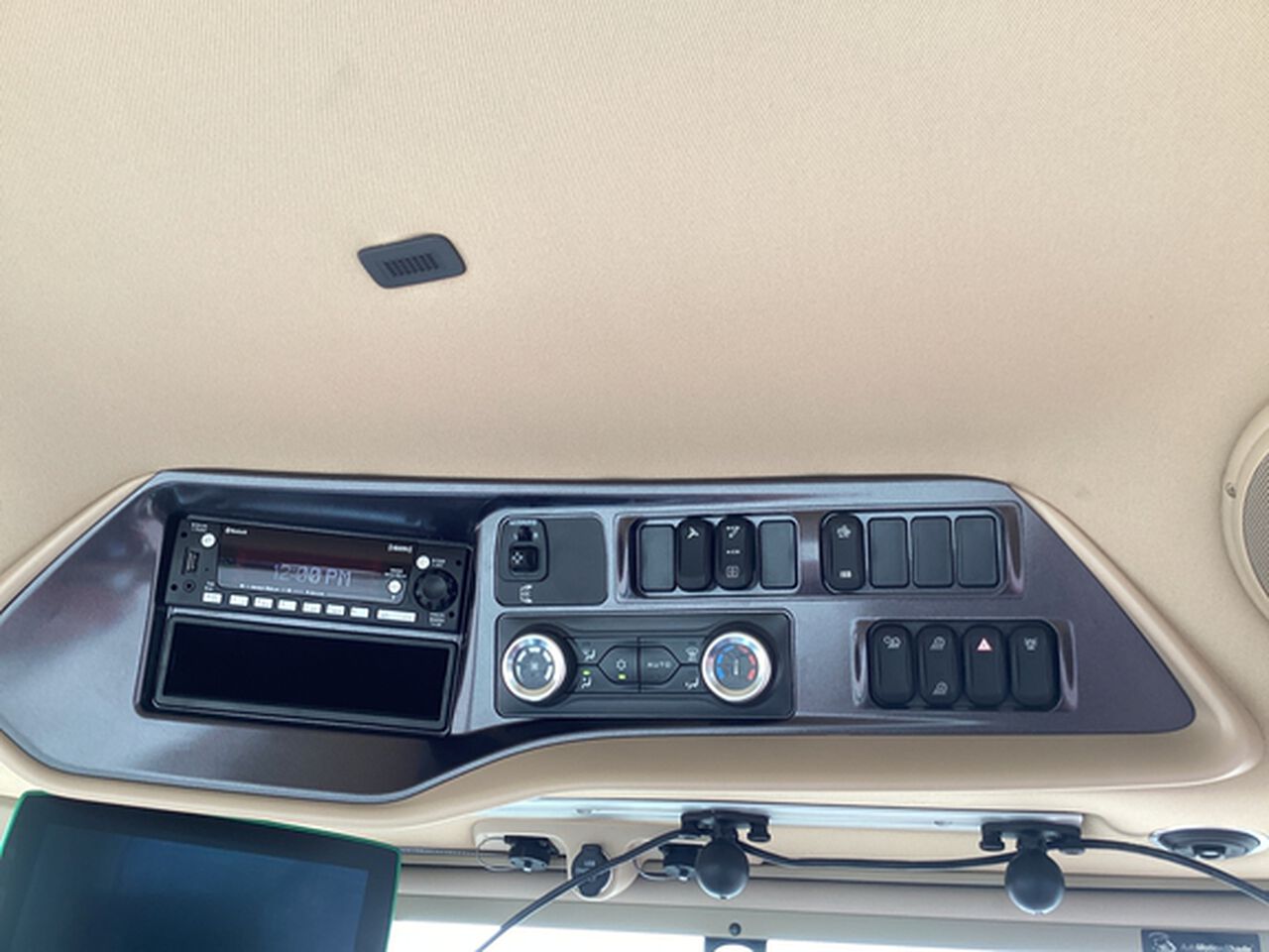 2023 MAGNUM 250 AFS - 440237,  image number 12