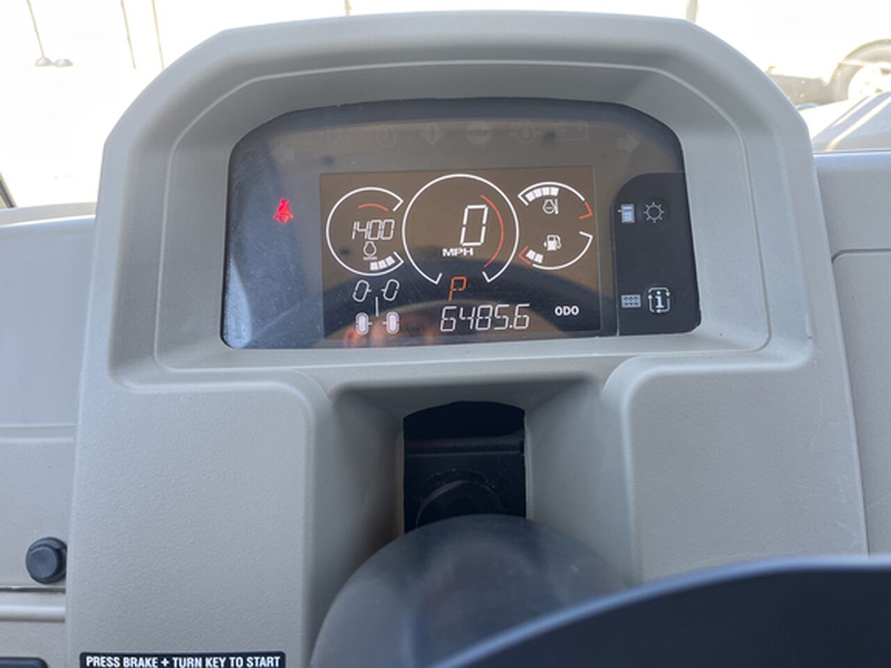 2022 XUV 835R - 439449,  image number 12