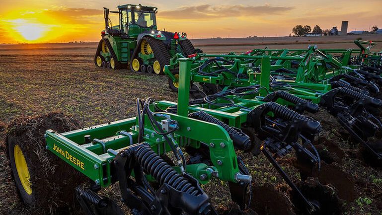2430C Nutrient Applicator, 