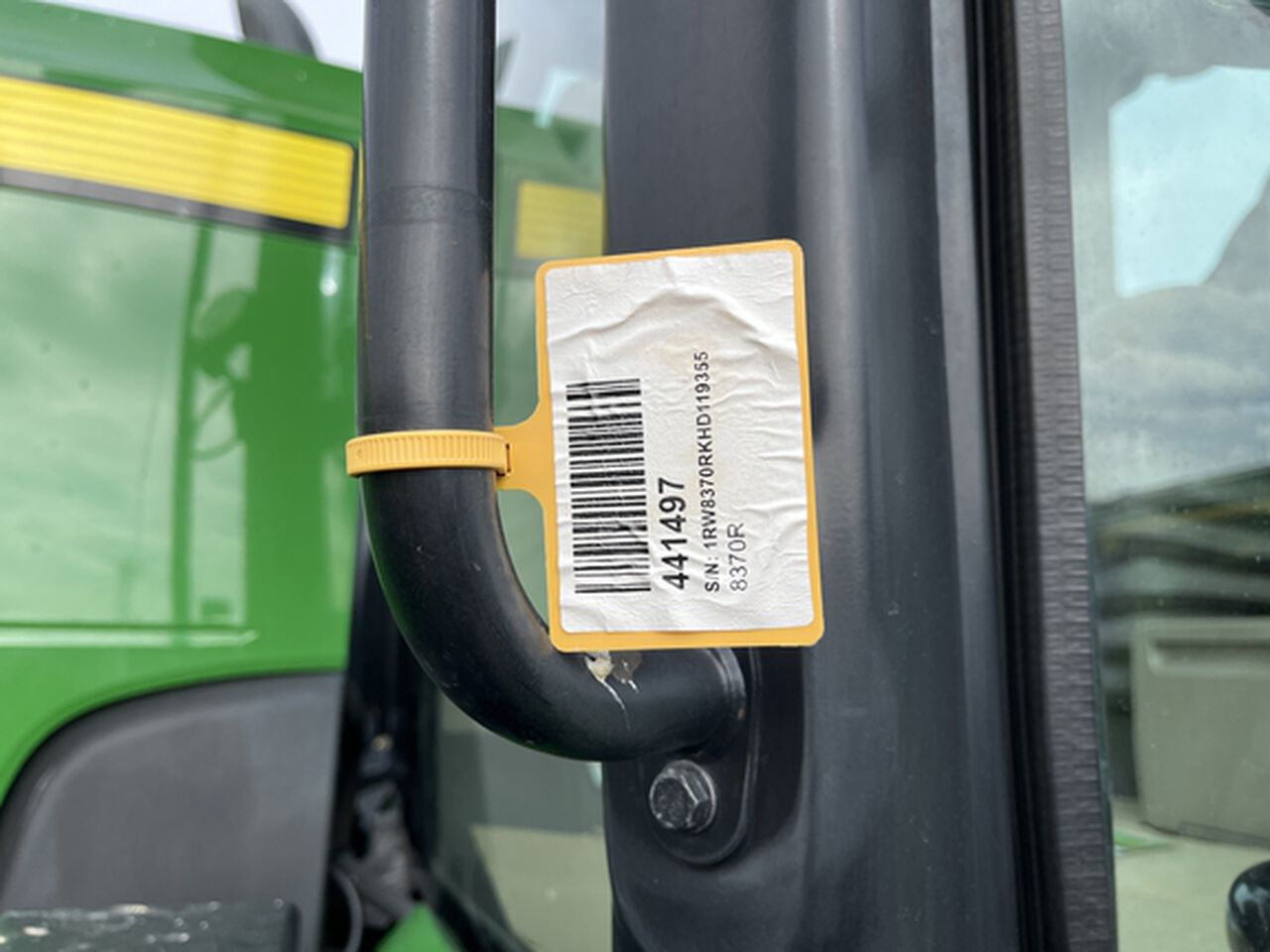 2017 8370R - 441497,  image number 31